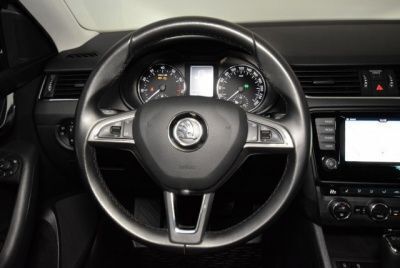 Gebraucht Skoda Octavia Ambition 150 PS (110 kW) 2016 Schwarz metallic Kombi