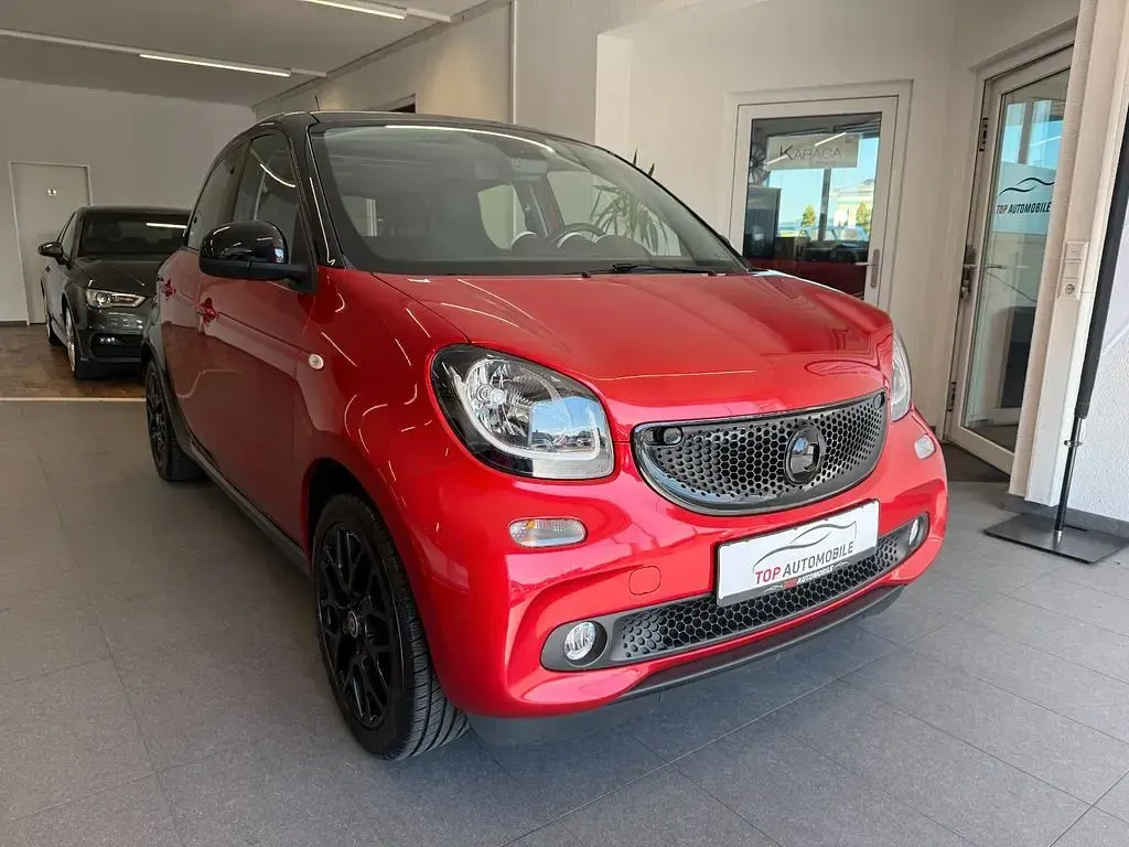 Używany Smart ForFour 71 KM (52 kW) 2015 Czarny Hatchback