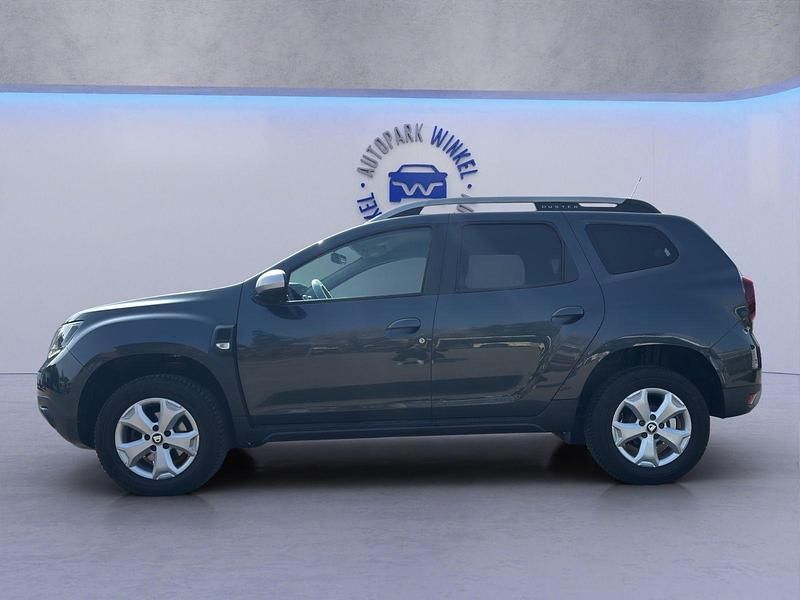 Gebraucht Dacia Duster Comfort 131 PS (96 kW) 2016 Grau SUV