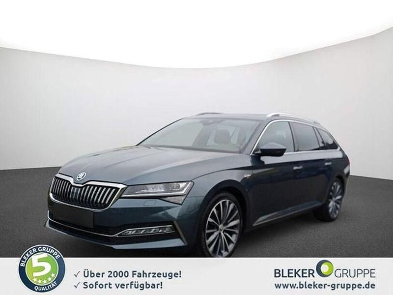 Quarzgrau metallic Gebraucht 2019 Skoda Superb Kombi | 24.990 € (Fairer Preis) - Bild 1/4