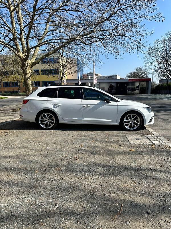 Gebraucht Seat Leon ST FR 150 PS (110 kW) 2017 Weiß Kombi