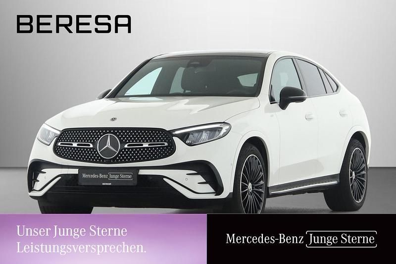 Weiß Gebraucht 2024 Mercedes GLC300 AMG Coupé | 64.750 € (Fairer Preis) - Bild 1/3