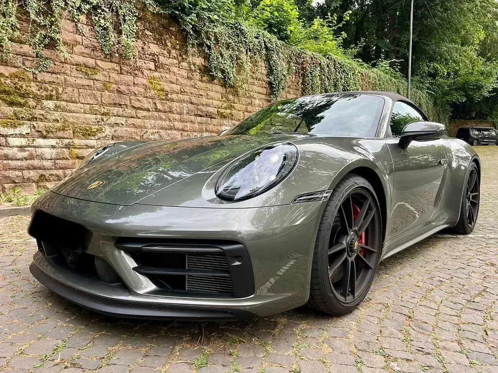 Gebraucht Porsche 911 Carrera 4 GTS Chrono 480 PS (353 kW) 2024 Grün Cabrio