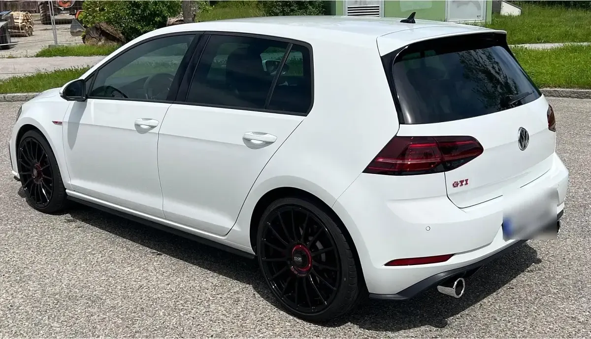 Gebraucht VW Golf VII GTI 245 PS (180 kW) 2020 Weiß Coupé