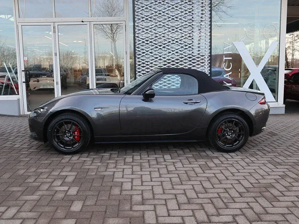Neu Mazda MX5 Homura-Line 132 PS (97 kW) 2026 Machine gray Cabrio