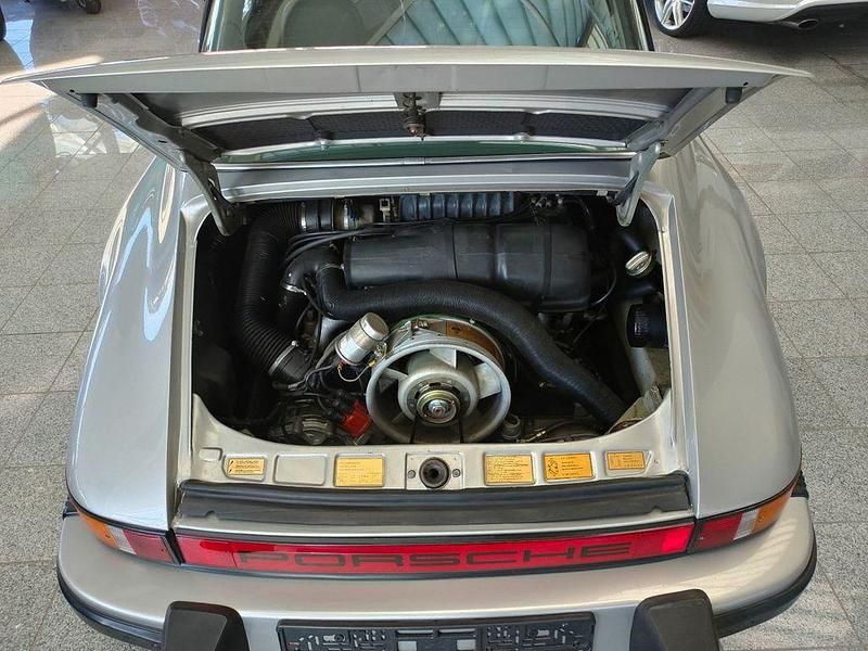 Second-hand Porsche 911 1975 Argintiu
