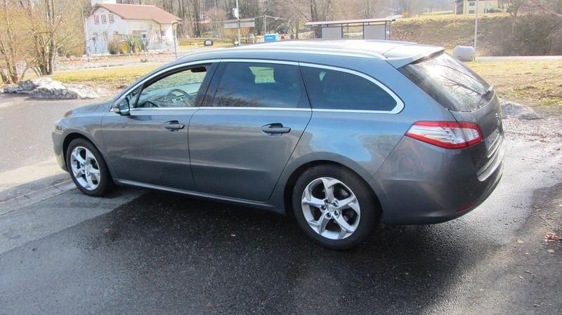 Gebraucht Peugeot 508 SW GTi 156 PS (114 kW) 2014 Grau Kombi