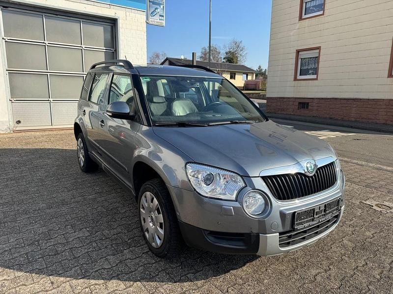 Gebraucht Skoda Yeti Elegance 140 PS (102 kW) 2012 Grau SUV