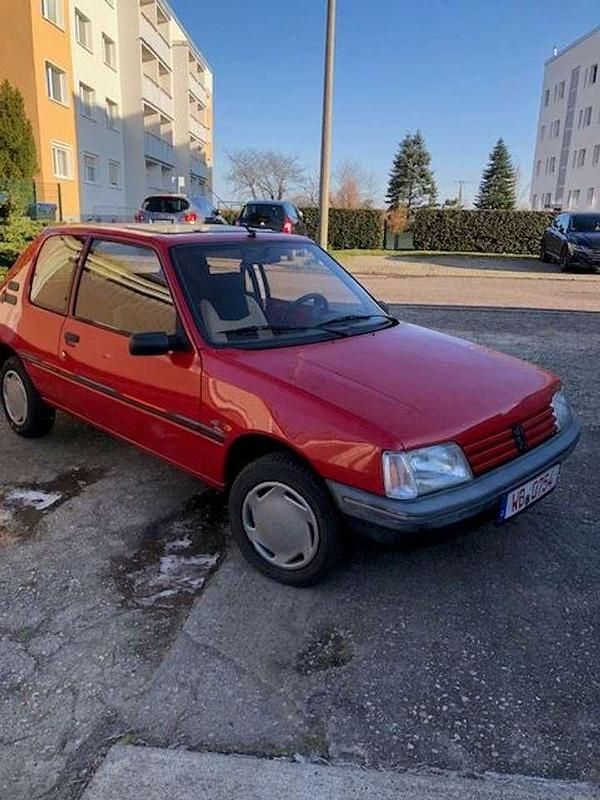 Gebraucht Peugeot 205 60 PS (44 kW) 1993 Limousine