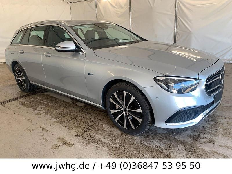 Silber Gebraucht 2020 Mercedes E300 Kombi | 21.750 € (Guter Preis) - Bild 1/4