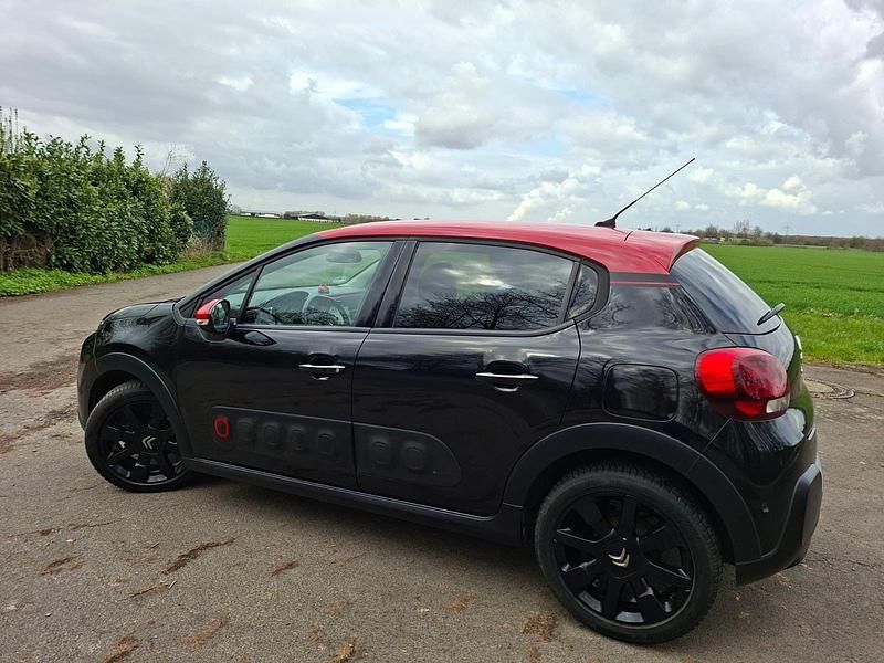 Gebraucht Citroën C3 PureTech 82 PS (60 kW) 2017 Schwarz Limousine