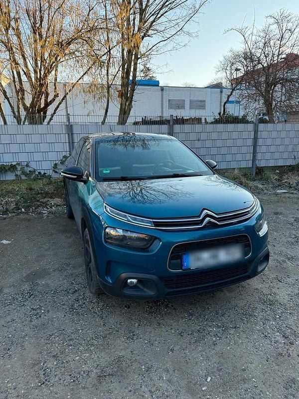 Blau Gebraucht 2018 Citroën C4 Cactus Kleinwagen | 10.000 € - Bild 1/2