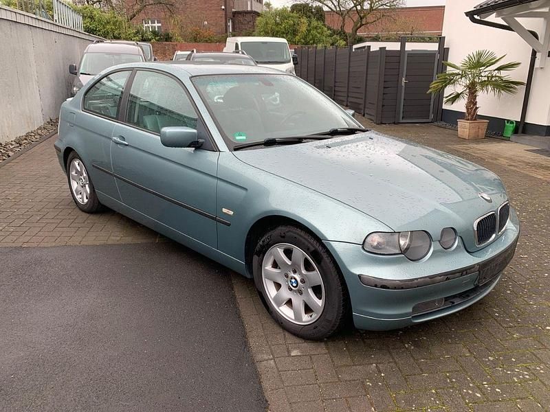 Gebraucht BMW 316 116 PS (85 kW) 2003 Grün Limousine