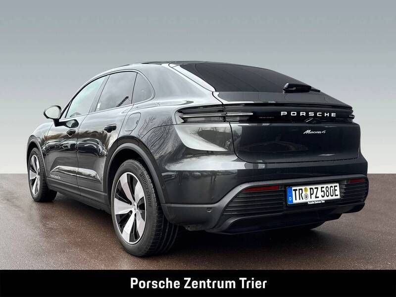 Gebraucht Porsche Macan 300 kW (408 PS) 2024 Vulkangraumetallic SUV