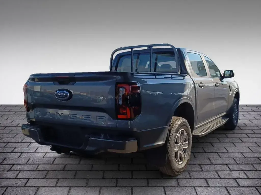 Neu Ford Ranger XLT 170 PS (125 kW) 2026 Grau Pickup
