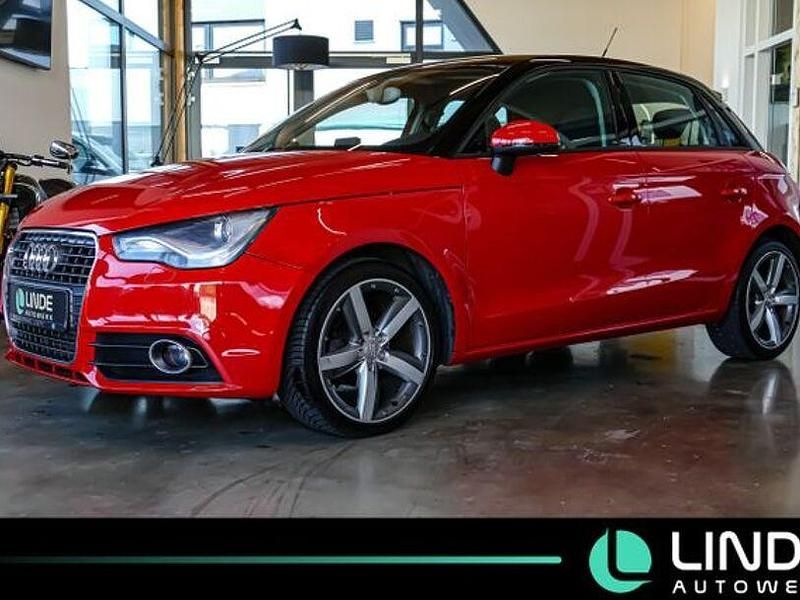 Rot Gebraucht 2012 Audi A1 Attraction Kleinwagen | 12.990 € (Fairer Preis) - Bild 1/4