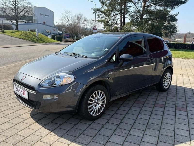 Gebraucht Fiat Punto Pop 69 PS (50 kW) 2014 Grau Kleinwagen
