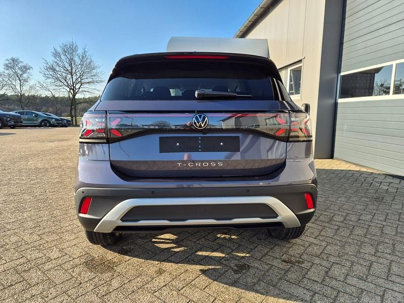 Neu VW T-Cross Life 2026 Rauchgrau metallic SUV