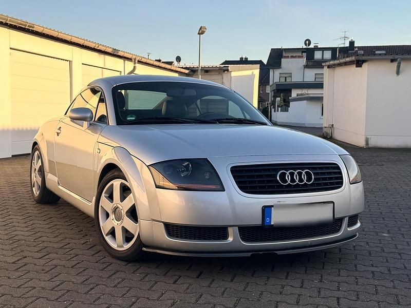 Silber Gebraucht 2000 Audi TT Coupé | 3.100 € (Guter Preis) - Bild 1/4