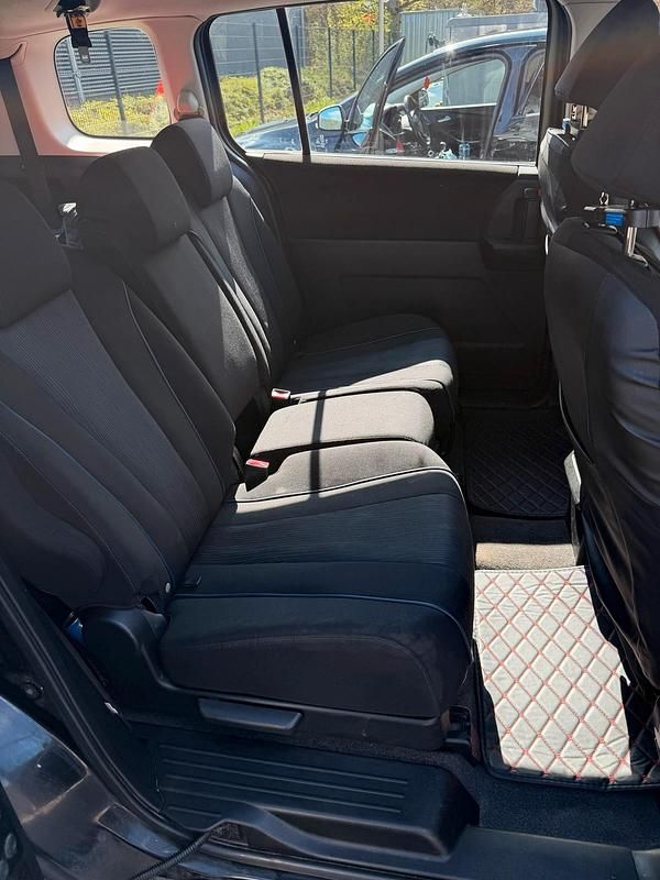 Gebraucht Mazda 5 145 PS (106 kW) 2011 Schwarz Van / Kleinbus