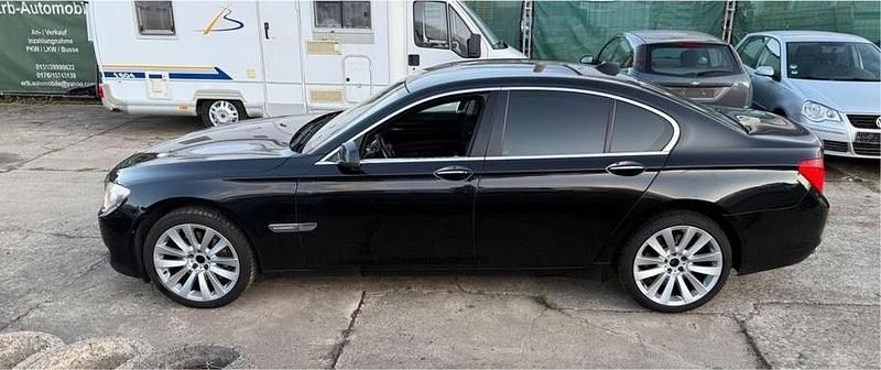 Gebraucht BMW 730 245 PS (180 kW) 2012 Schwarz Limousine