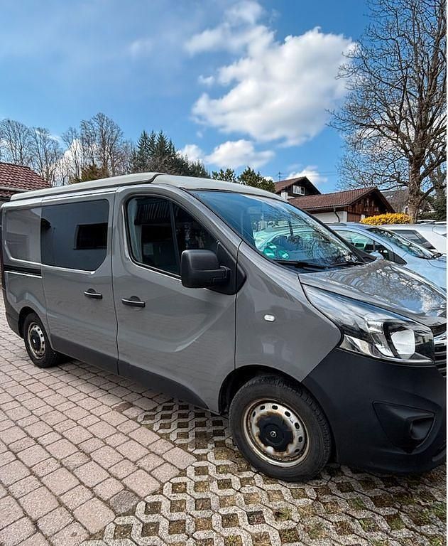 Gebraucht Opel Vivaro 120 PS (88 kW) 2017 Grau Van / Kleinbus