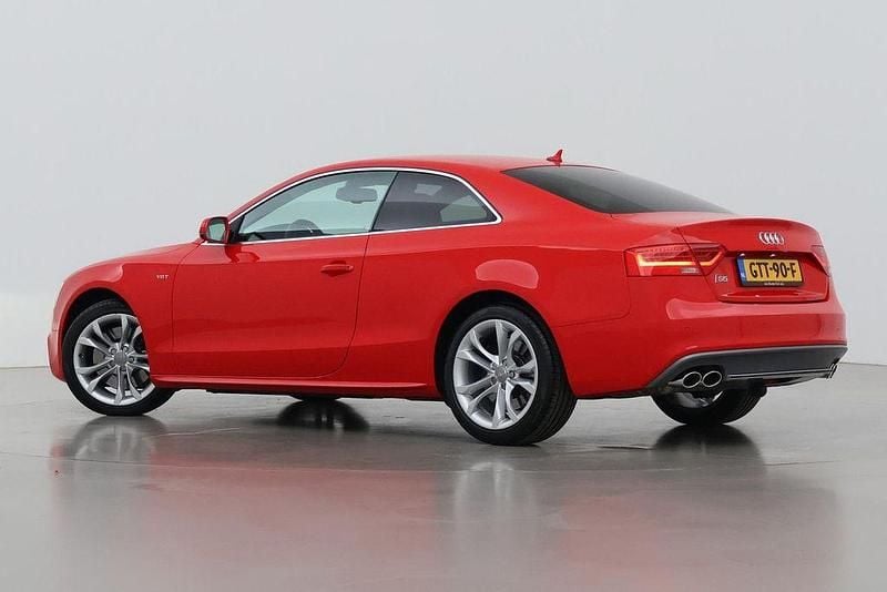 Używany Audi S5 Proline 333 KM (244 kW) 2013 Czerwony Coupe