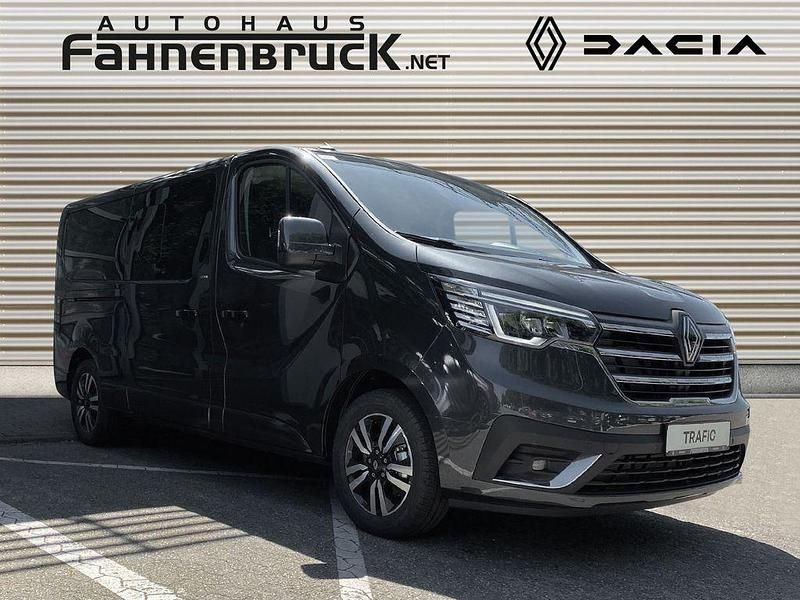Gebraucht Renault Trafic 170 PS (125 kW) 2024 Grau (kometengrau metallic (grau)) Van / Kleinbus