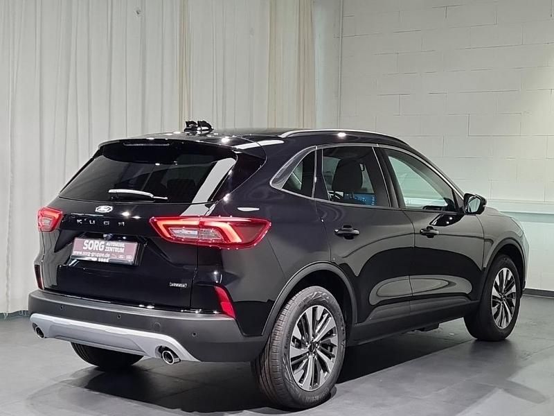 Neu Ford Kuga Titanium 242 PS (177 kW) 2025 Schwarz, agate black metallic SUV