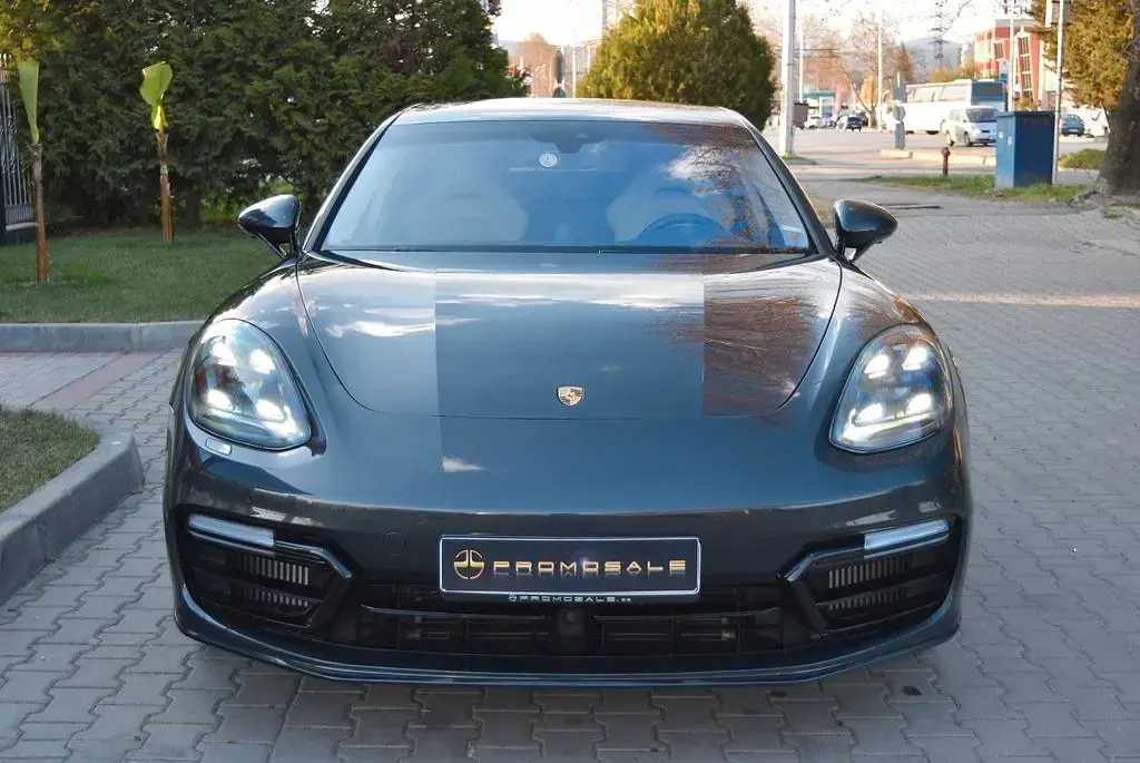 Gebraucht Porsche Panamera Turbo Sport 549 PS (403 kW) 2017 Grau Kleinwagen