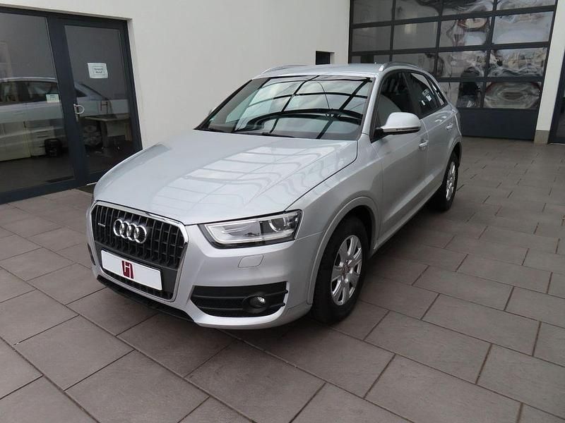 Silber Gebraucht 2013 Audi Q3 Advanced SUV | 12.999 € (Guter Preis) - Bild 1/4