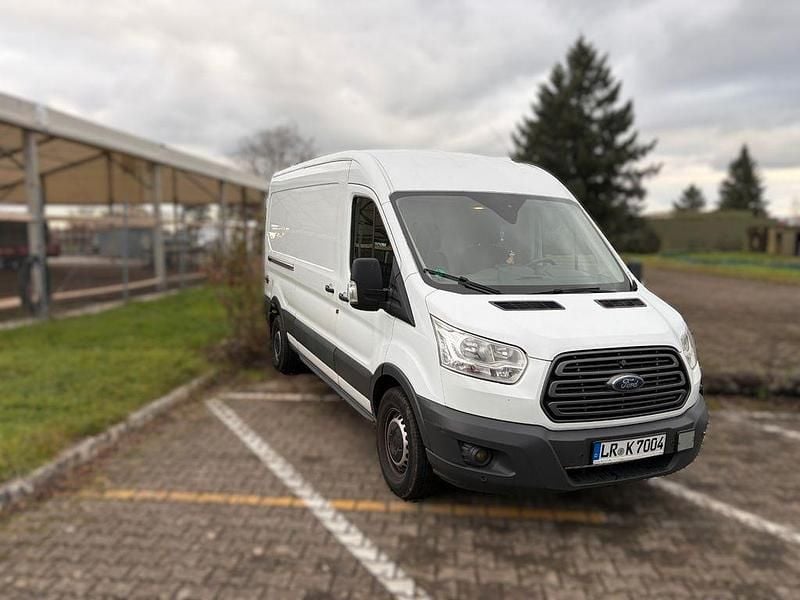 Weiß Gebraucht 2017 Ford Transit Van / Kleinbus | 7.500 € (Fairer Preis) - Bild 1/4
