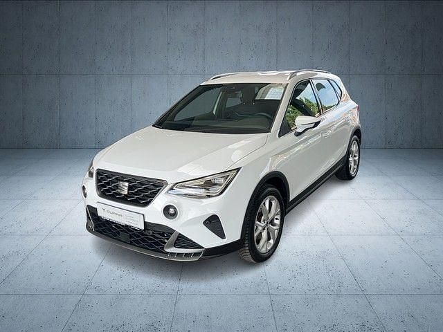 Weiß Gebraucht 2024 Seat Arona FR SUV | 22.476 € (Fairer Preis) - Bild 1/4
