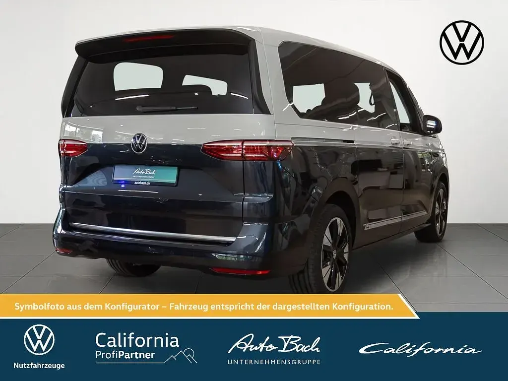 Neu VW Multivan Edition 150 PS (110 kW) 2026 Candyweiß/ starlight blue met Van / Kleinbus