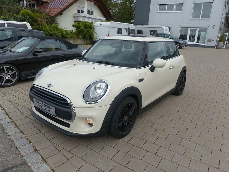 Weiß Gebraucht 2016 Mini ONE Kleinwagen | 8.890 € (Fairer Preis) - Bild 1/4