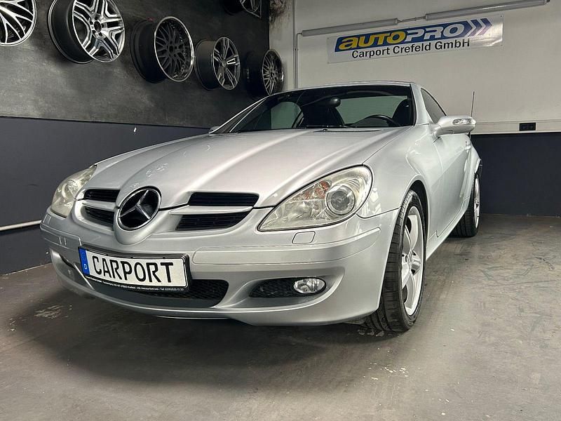 Silber Gebraucht 2005 Mercedes SLK350 Cabrio | 13.890 € (Fairer Preis) - Bild 1/4