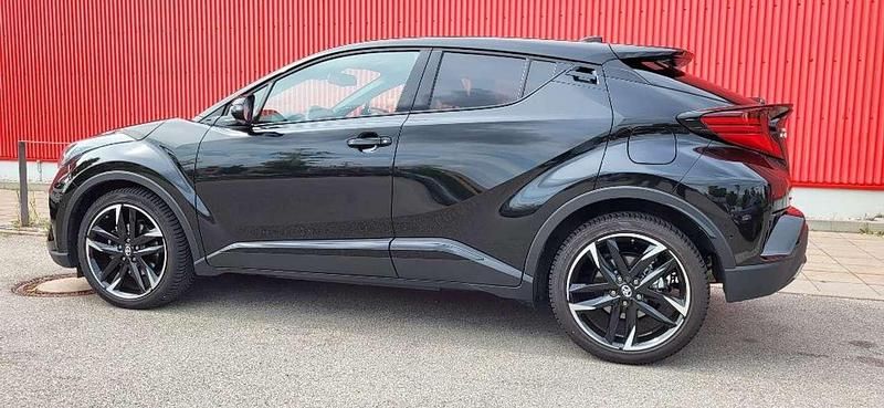 Schwarz Gebraucht 2024 Toyota C-HR Edition SUV | 28.490 € (Fairer Preis) - Bild 1/4