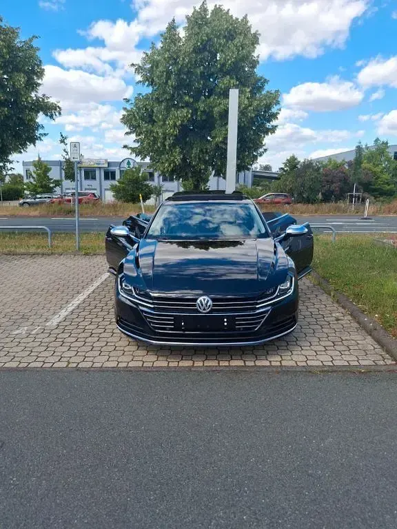 Gebraucht VW Arteon 240 PS (176 kW) 2018 Schwarz Kleinwagen