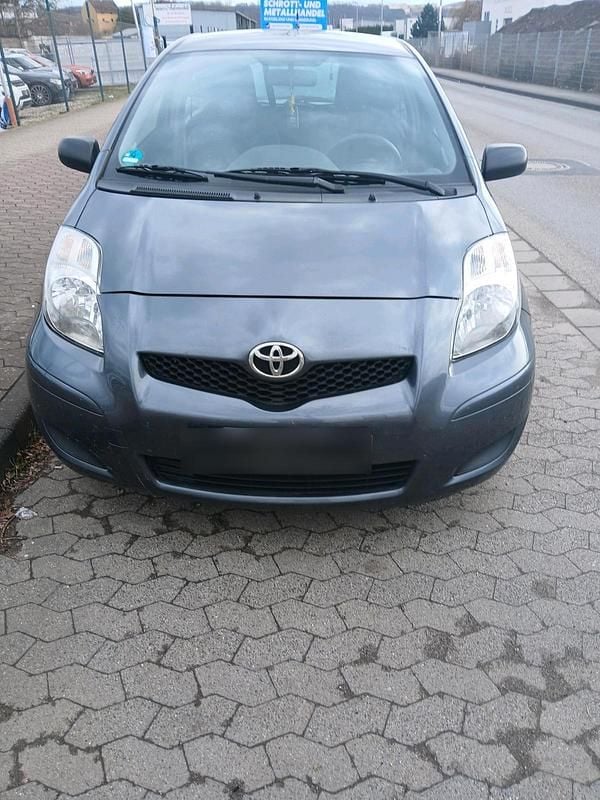 Gebraucht Toyota Yaris 2009 Grau Kleinwagen
