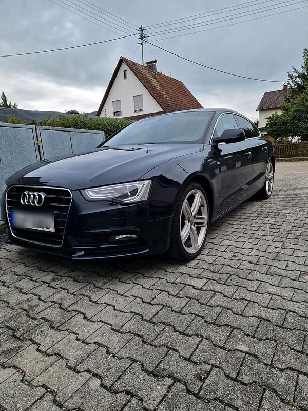 Schwarz Gebraucht 2012 Audi A5 S-Line Limousine | 14.000 € - Bild 1/4