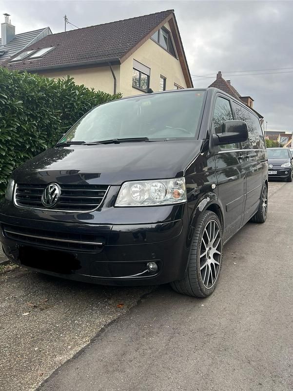 Schwarz Gebraucht 2007 VW Multivan Van | 9.900 € (Guter Preis) - Bild 1/4