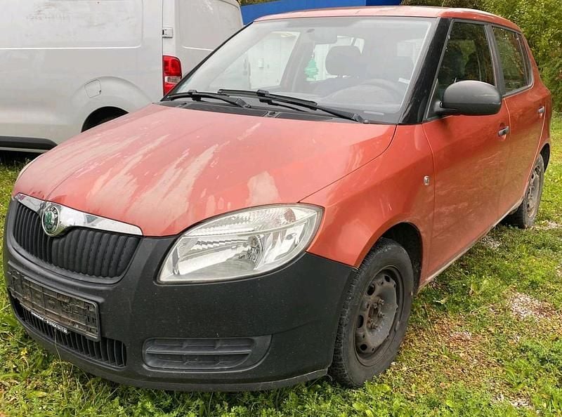 Orange Gebraucht 2008 Skoda Fabia Limousine | 990 € (Superpreis) - Bild 1/4
