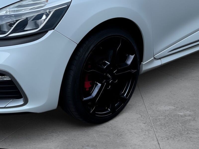 Gebraucht Renault Clio IV R.S. 200 PS (147 kW) 2016 Weiß Limousine
