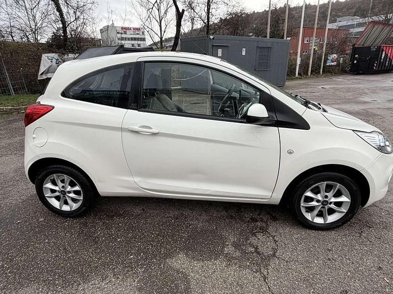 Gebraucht Ford Ka Titanium 69 PS (50 kW) 2015 Limousine