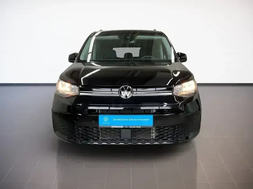 Gebraucht VW Caddy Life 102 PS (75 kW) 2024 Deep black perleffekt Van / Kleinbus