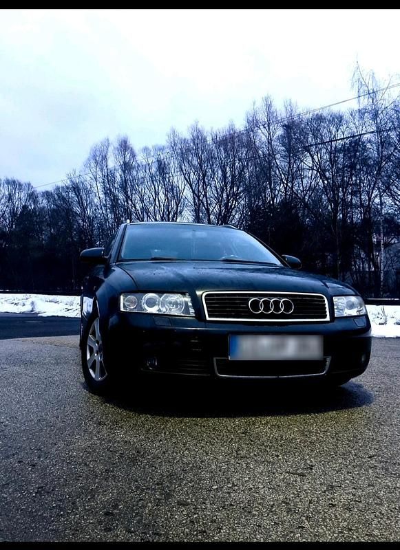 Gebraucht Audi A4 130 PS (95 kW) 2003 Schwarz Kombi