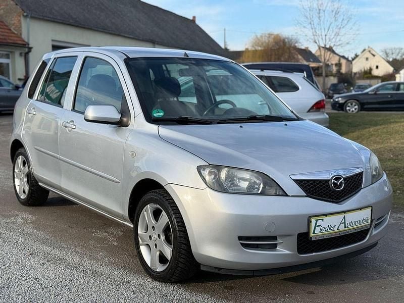 Second-hand Mazda 2 Active 80 CP (58 kW) 2005 Argintiu Hatchback