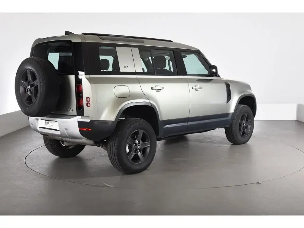 Gebraucht Land Rover Defender SE 200 PS (147 kW) 2022 Gruen SUV
