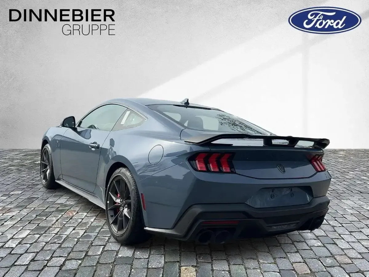Neu Ford Mustang Dark Horse 454 PS (333 kW) 2026 Blau (metallic) Coupé