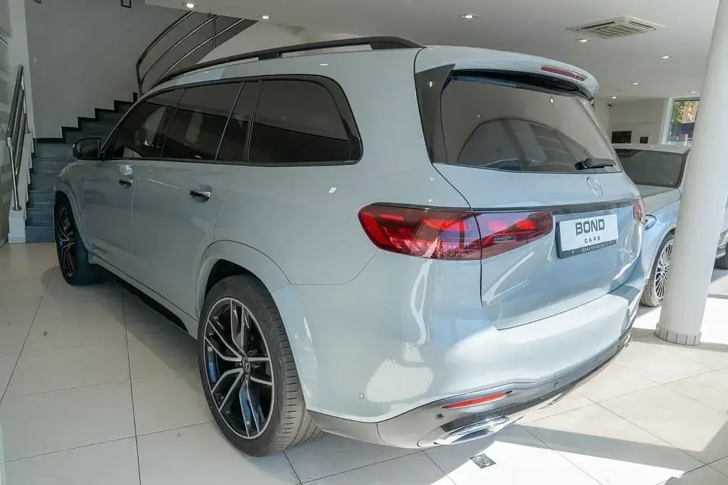 Gebraucht Mercedes GLS450 Premium Plus 367 PS (269 kW) 2024 Grau SUV